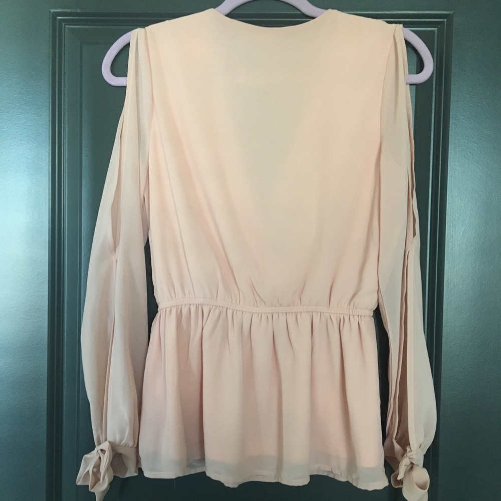 MOVING SALE - Cinch Waist Cold Shoulder Blouse 💕 - Picture 3 of 3